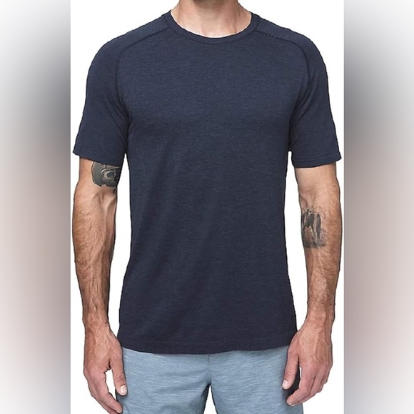 Lululemon Men’s Metal Vent Tech Short Sleeve Performance Shirt in blue - M - Picture 10 of 10